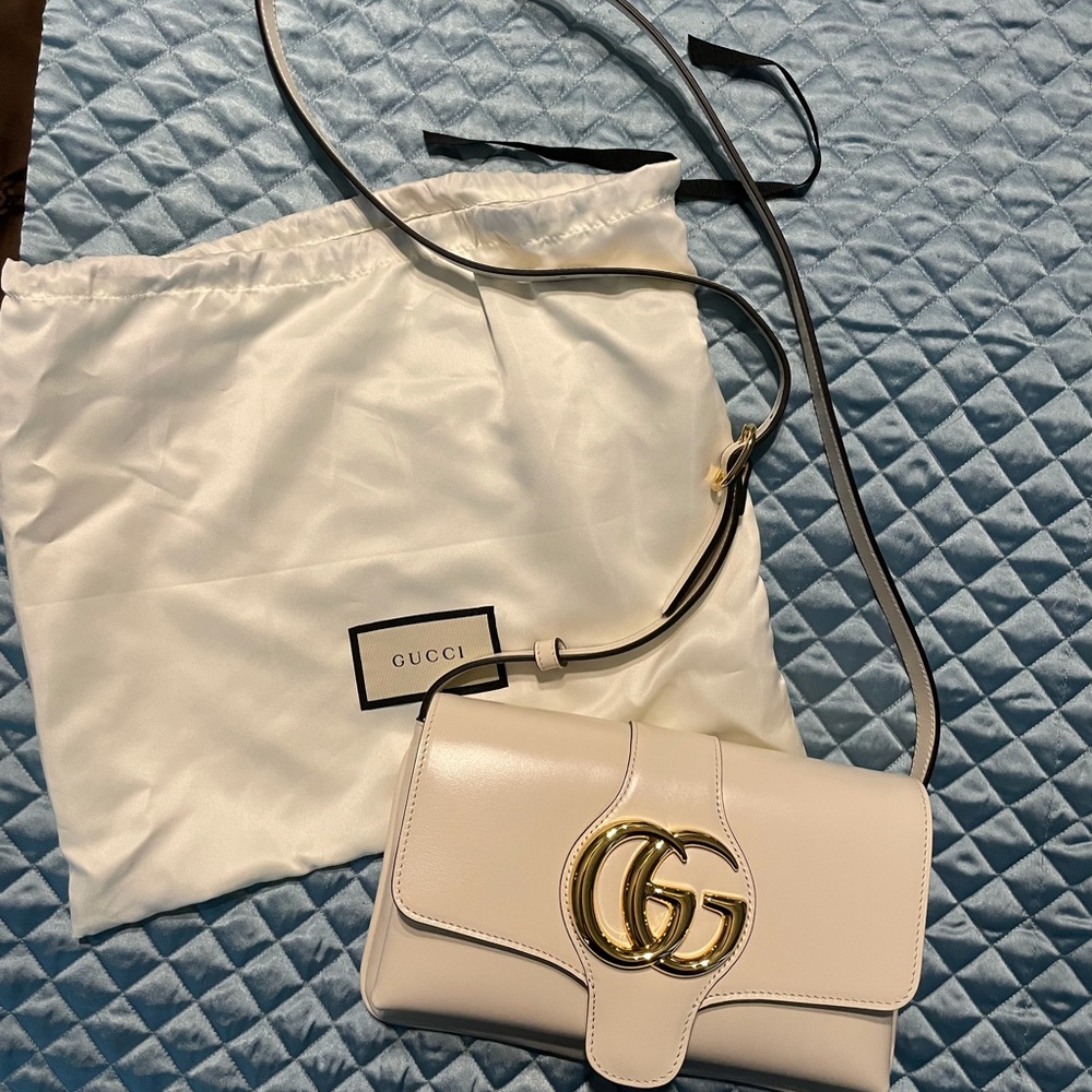 Authentic Gucci Small Arli Bag in White